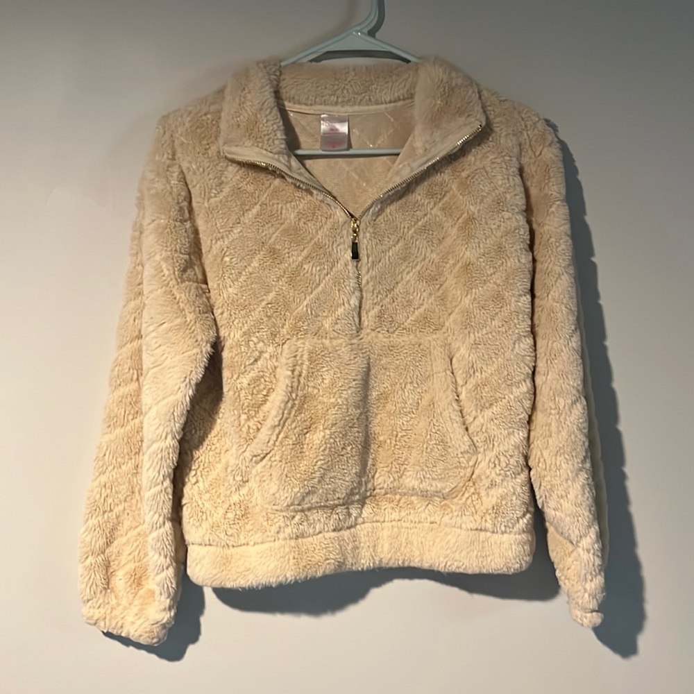 Like new! Fluffy Sweater - No Boundaries